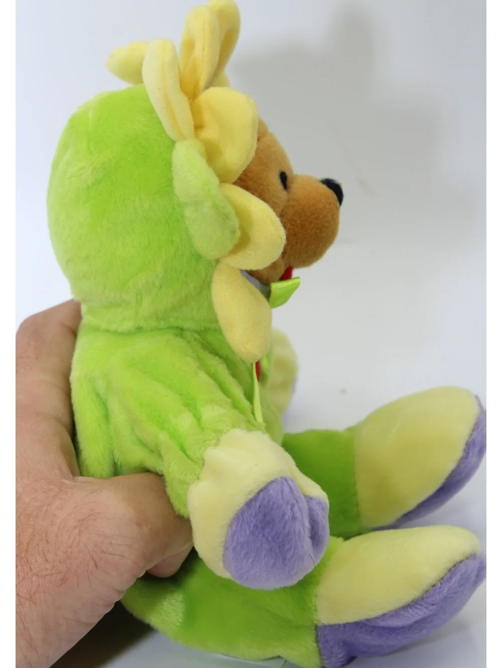 NWT Vintage Disney Store Winnie The Pooh Pooh's Easter Egg Hunt 10